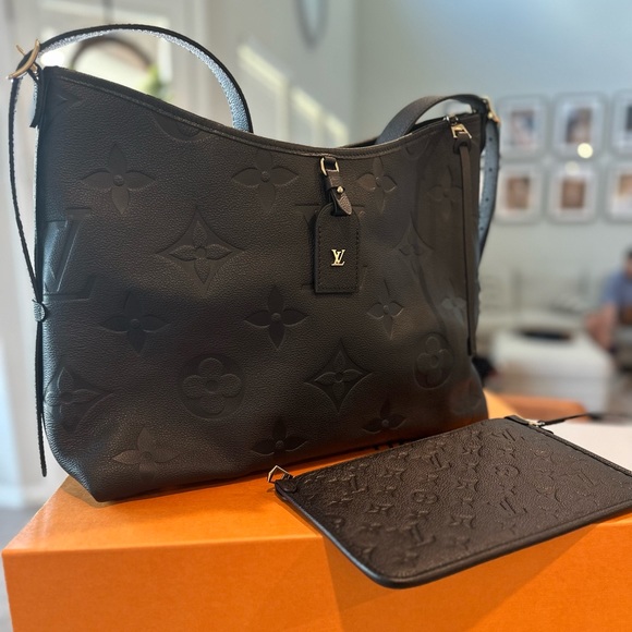 Meet your Posher, Whitney - Picture 4 of 6